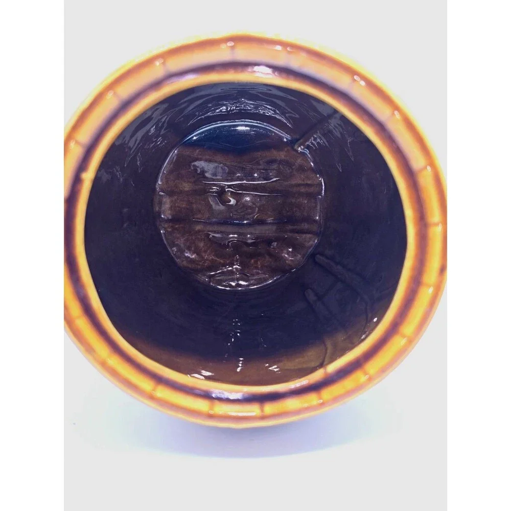 Unbranded vintage ceramic